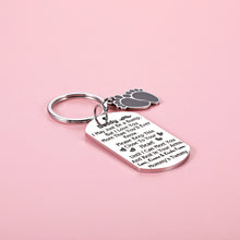 Load image into Gallery viewer, New Dad Gift Keychain for Men Him New Daddy to Be Gifts for Husband Boyfriend from Wife New Mommy Baby Announcement Pregnancy Keepsake for Soon to Be Dad Father Birthday Christmas Valentines Keyring