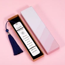 Load image into Gallery viewer, Happy Retirement Gifts for Women Men 2022 Retirement Appreciation Gifts Bookmark for Boss Male Female Leader Teacher Nurse Coworker Leaving Gifts for Retired Colleague Employee Best Friends Work Gifts