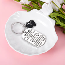 Load image into Gallery viewer, New Dad Gift Keychain for Men Him New Daddy to Be Gifts for Husband Boyfriend from Wife New Mommy Baby Announcement Pregnancy Keepsake for Soon to Be Dad Father Birthday Christmas Valentines Keyring