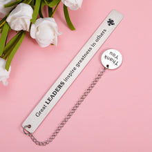 Load image into Gallery viewer, Boss Gifts for Christmas Stocking Stuffers Bookmark Leader Boss Lady Employee Appreciation Thank You Gifts for Mentor Manager Supervisor Farewell Gift for Coworker Retirement Promotion Birthday