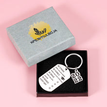 Load image into Gallery viewer, 2022 Back to School Graduation Gifts Keychain for Him Her Class of 2022 Inspirational Grad Gifts for Son Daughter Senior High School Students from Teacher College Master Christmas Gift for Nurse