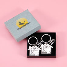 Load image into Gallery viewer, 2023 First Home Keychain Housewarming Gift for Women Men New Homeowner First Home Keyring for Couple Friend Daughter Son New House Key Chain for Family BFF Coworker Real Estate Moving in Gift 2PCS