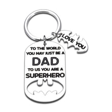 Load image into Gallery viewer, Dad Christmas Fathers Day Birthday Gifts Keychain from Daughter Son Daddy Valentine Gift for Stepdad New Dad to Be Husband from Kids Stepdaughter Wife Father of The Bride Wedding Presents Men Him