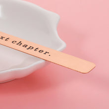 Load image into Gallery viewer, 2022 Graduation Gifts Bookmark for Him Her - Enjoy The Next Chapter Class of 2022 Birthday Grad Gifts in Bulk for Daughter Son Friends Senior High School Students from Teacher College Master