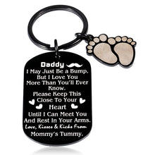 Load image into Gallery viewer, New Dad Keychain Gift for Men Him New Daddy to Be Gifts for Husband Boyfriend from Wife New Mommy Baby Announcement Pregnancy Keepsake for Soon to Be Dad Father Birthday Christmas Valentines Keyring