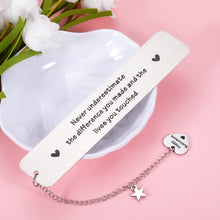 Load image into Gallery viewer, Retirement Gifts Bookmark for Women Men Retirement Gifts for Teacher Nurse Happy Retired Gifts for Mom Grandma Retired Gifts Present for Boss Coworkers Farewell Leaving Happy Retirement Gifts Ideas